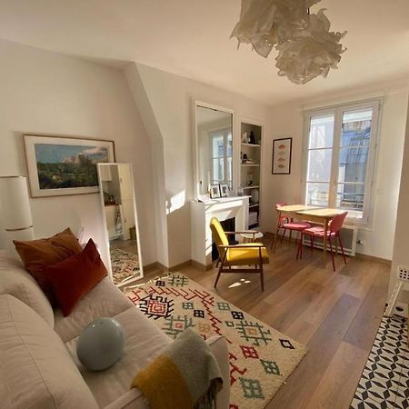 Modern Appartement W/ Tour Eiffel View In The 7Th Paris Exterior foto